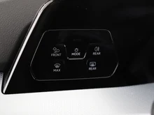 VW Golf Variant Life mHeV TSI DSG in ORYXWEISS PERLMUTTEFFEKT
