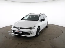 VW Golf Variant Life mHeV TSI DSG in ORYXWEISS PERLMUTTEFFEKT