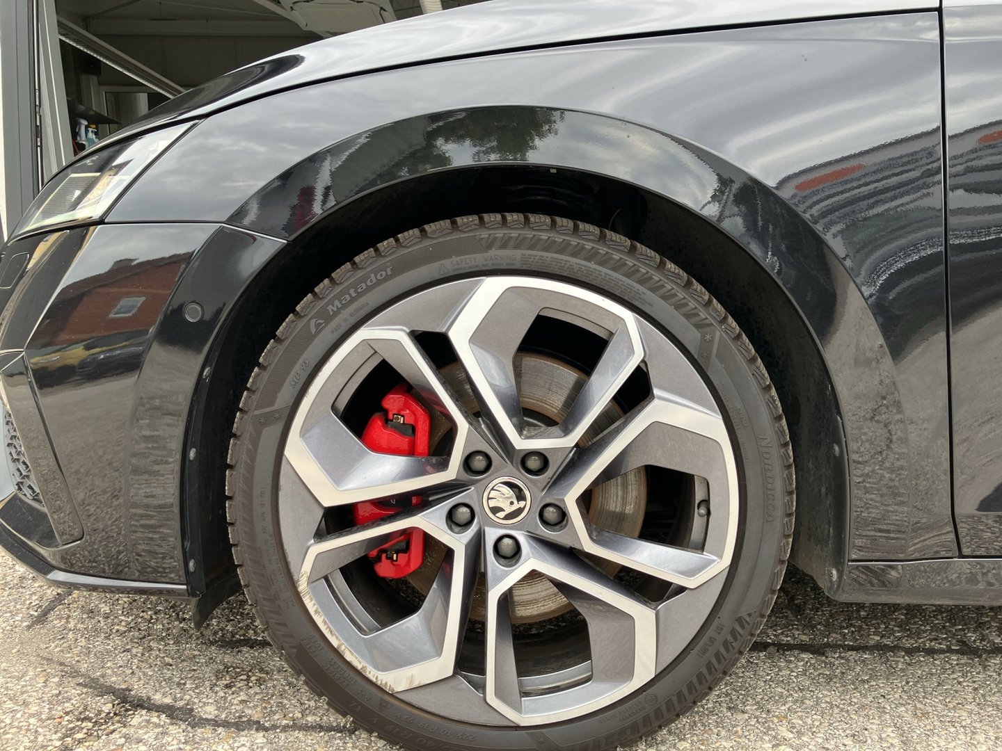 Škoda OCTAVIA Combi RS TSI 245 | Bild 4 von 17