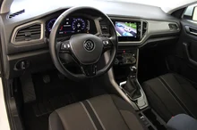 VW T-Roc Design TDI in Pure White