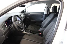 VW T-Roc Design TDI in Pure White
