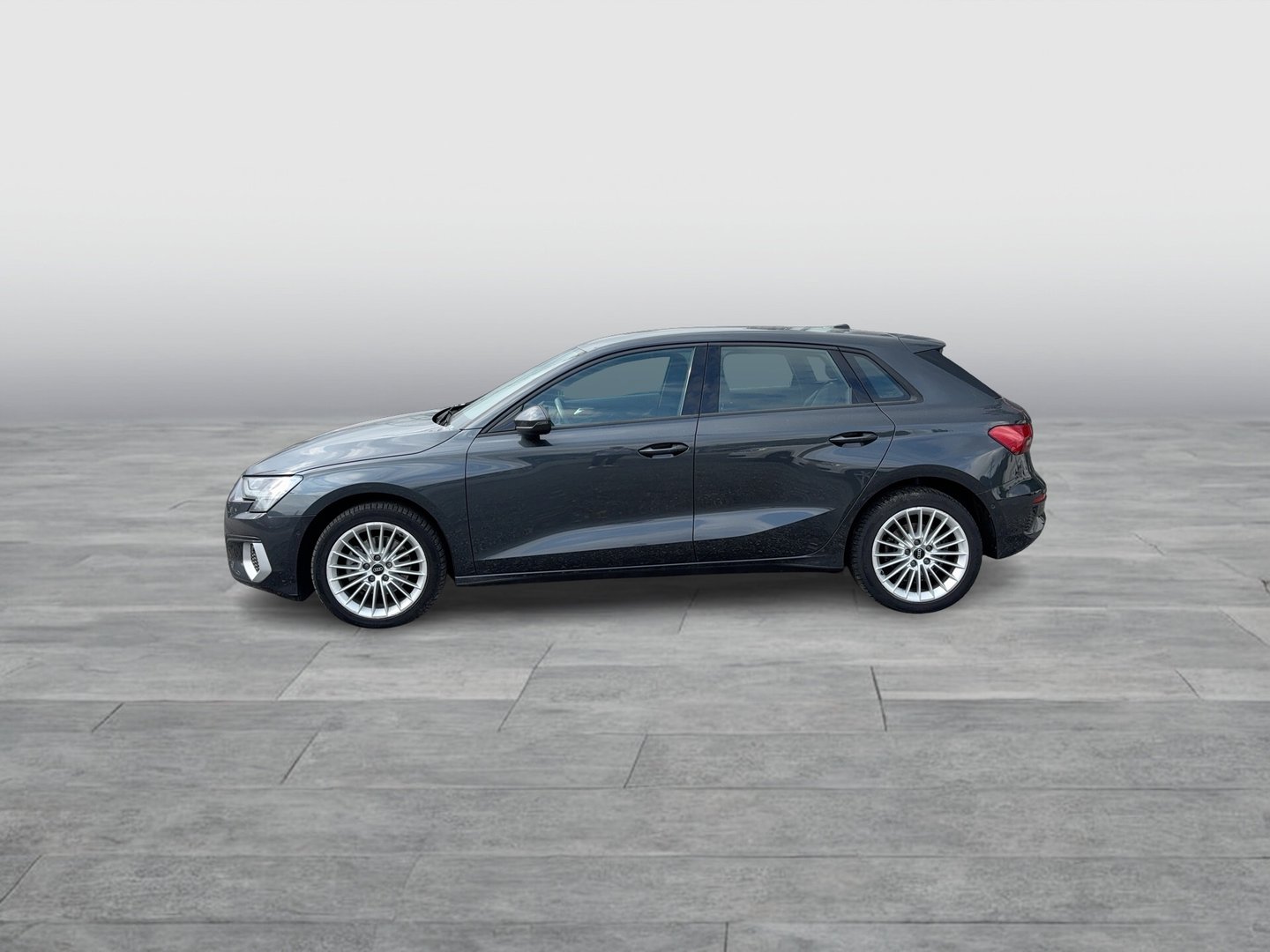 Audi A3 Sportback 35 TFSI advanced ext. | Bild 2 von 22