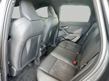 Audi Q6 e-tron quattro in 6Y Daytonagrau Perleffekt