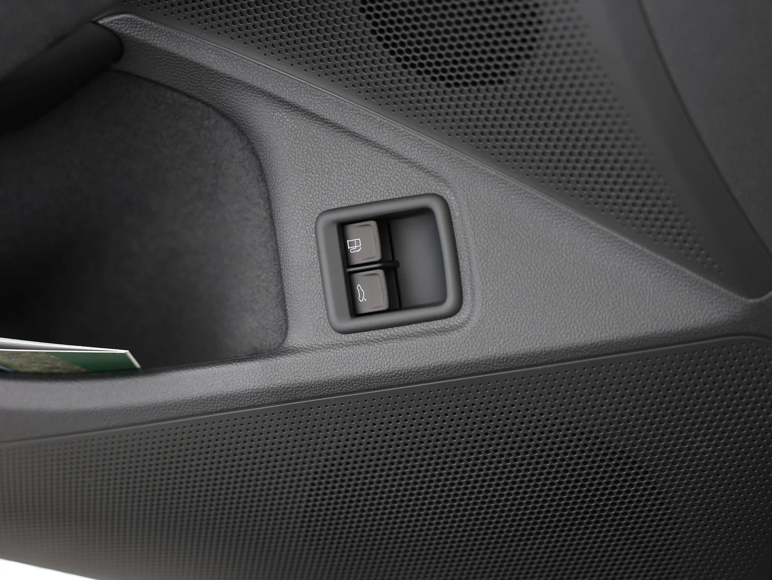 Bild eines Škoda Superb Combi Sportline iV TSI DSG
