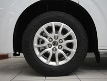 VW Caravelle Life TDI in Clear White