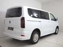 VW Caravelle Life TDI in Clear White
