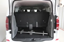 VW Caravelle Life TDI in Clear White