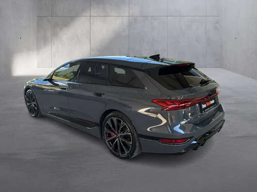 Bild eines Audi A6 Avant e-tron quattro