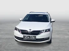 Škoda Octavia Combi 4x4 Style TDI DSG in Alaska-Weiß