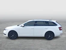 Škoda Octavia Combi 4x4 Style TDI DSG in Alaska-Weiß