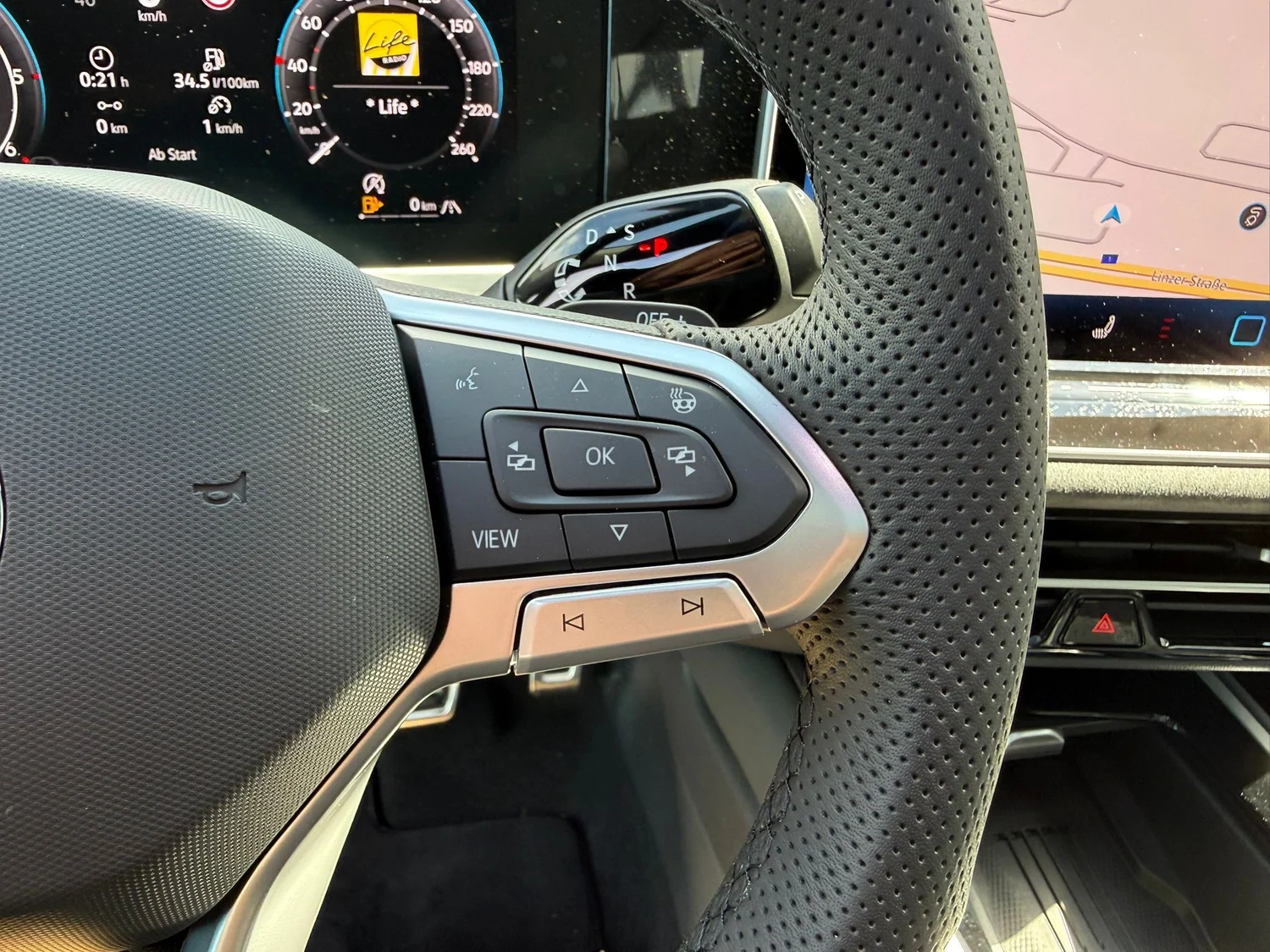 Bild eines VW Passat Variant Sport TDI DSG