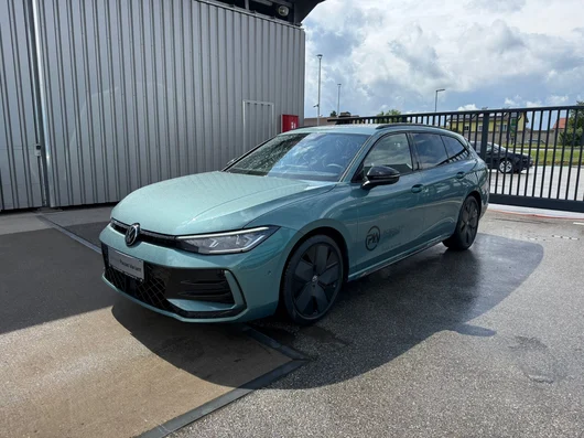 Bild eines VW Passat Variant Sport TDI DSG