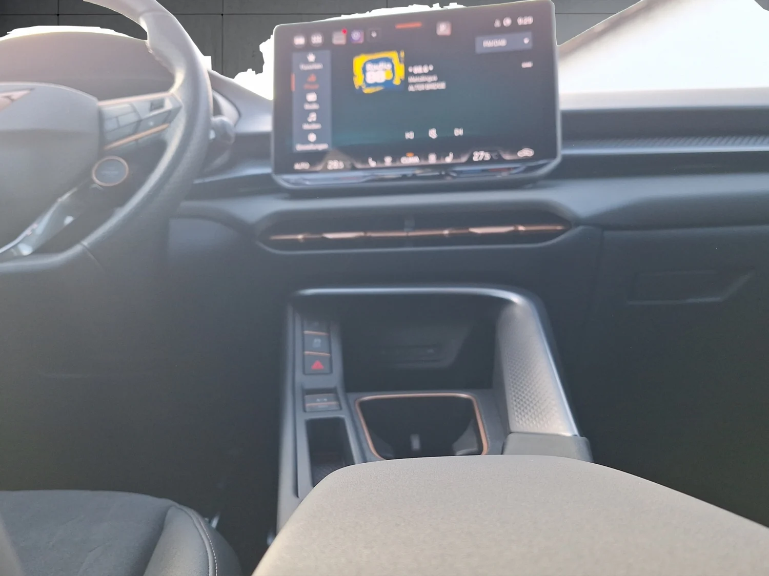 Bild eines CUPRA Terramar 1.5 e-TSI 150 PS DSG