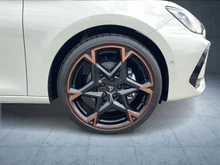 CUPRA Leon SP Kombi 1.5 eTSI DSG in Taiga-Grau Metallic