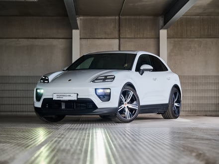 Porsche Macan 4