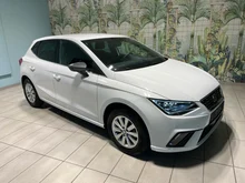 SEAT Ibiza Xcellence in Nevada-Weiß Metallic