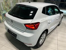 SEAT Ibiza Xcellence in Nevada-Weiß Metallic
