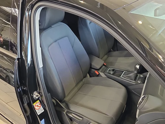 Bild eines Q2 30 TFSI admired