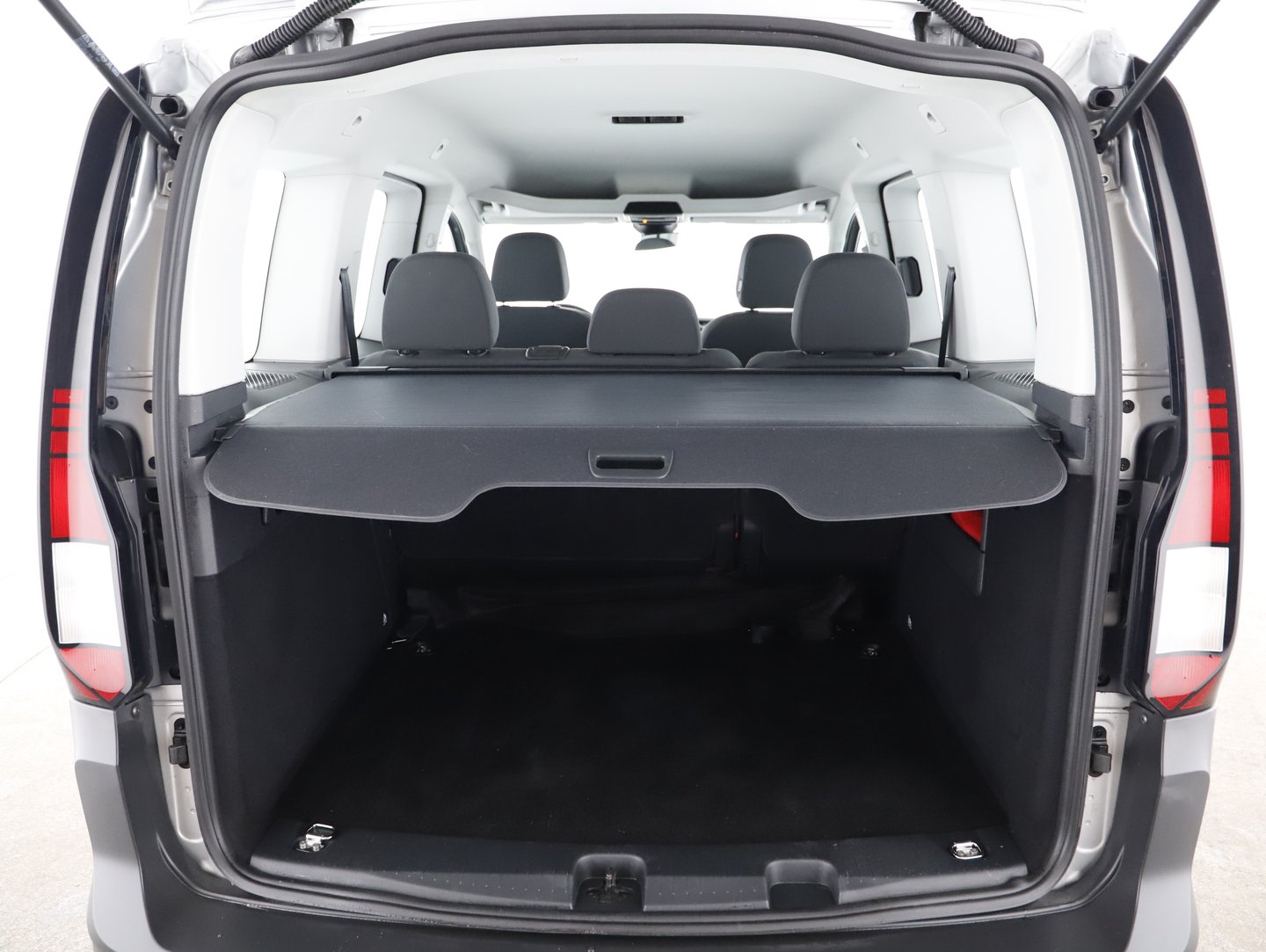 VW Caddy TDI | Bild 25 von 28