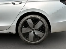 VW Passat Variant Sport TDI DSG in Oyster Silver Metallic