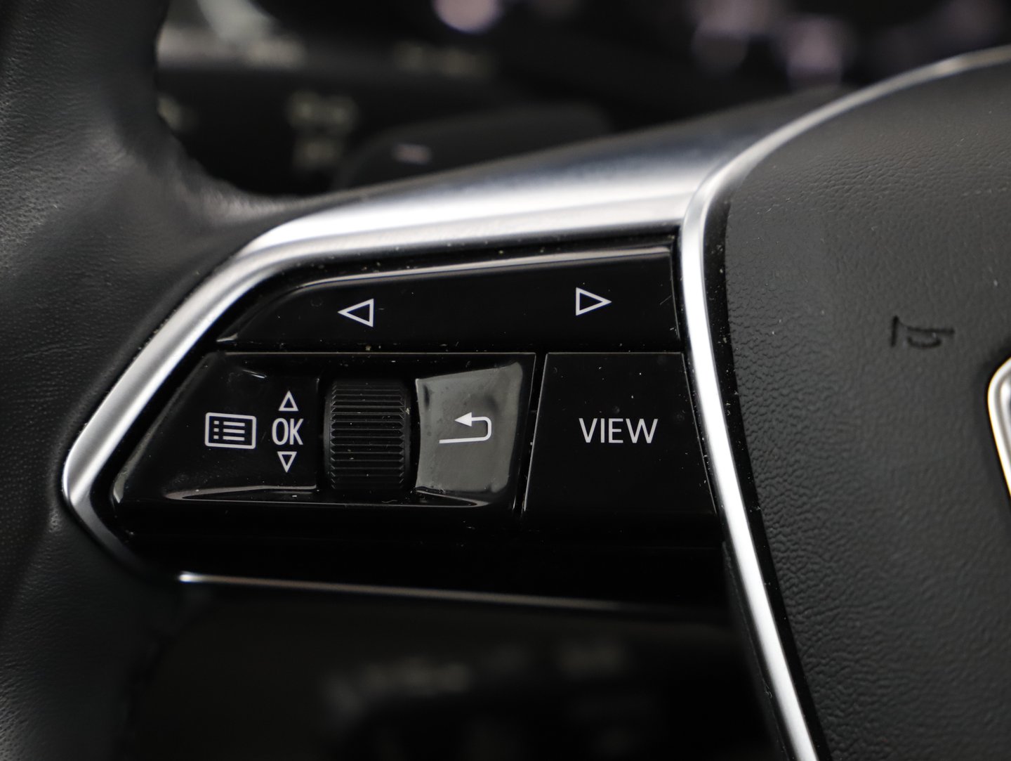 Audi A6 Avant 40 TDI Sport | Bild 17 von 29