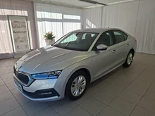 Škoda Octavia Ambition TDI in Brillant-Silber Metallic