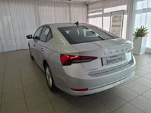 Škoda Octavia Ambition TDI in Brillant-Silber Metallic