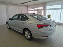 Škoda Octavia Ambition TDI in Brillant-Silber Metallic