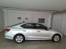 Škoda Octavia Ambition TDI in Brillant-Silber Metallic