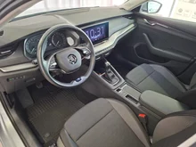 Škoda Octavia Ambition TDI in Brillant-Silber Metallic