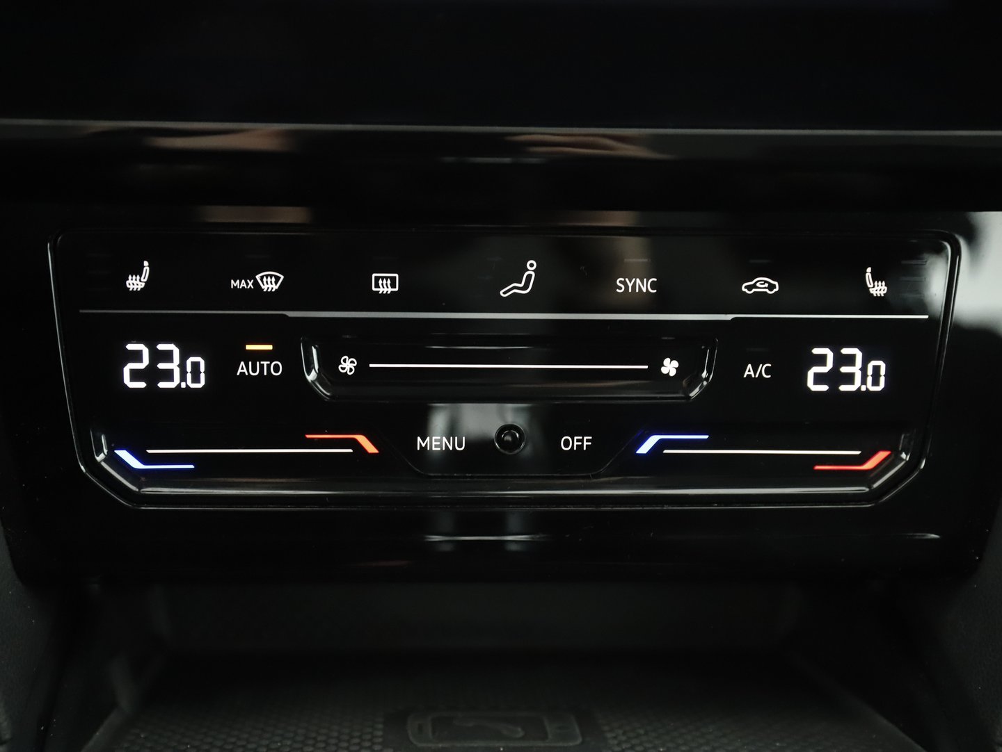 VW Passat GTE Variant | Bild 22 von 29