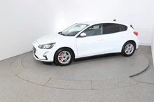 Ford Focus 1,0 EcoBoost Trend in weiss - normal