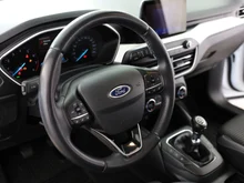 Ford Focus 1,0 EcoBoost Trend in weiss - normal