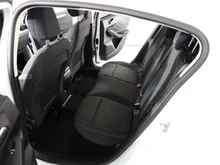 Ford Focus 1,0 EcoBoost Trend in weiss - normal