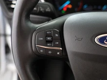 Ford Focus 1,0 EcoBoost Trend in weiss - normal