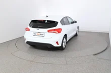 Ford Focus 1,0 EcoBoost Trend in weiss - normal