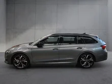 Škoda Octavia Combi Sportline TDI DSG in Graphit-Grau Metallic