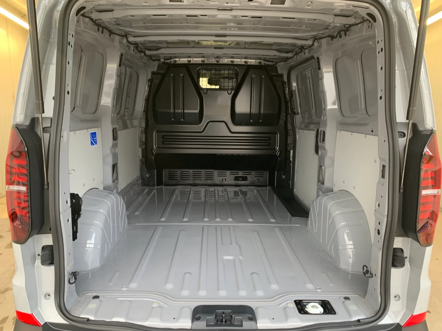 Bild eines Transporter Kastenwagen TDI