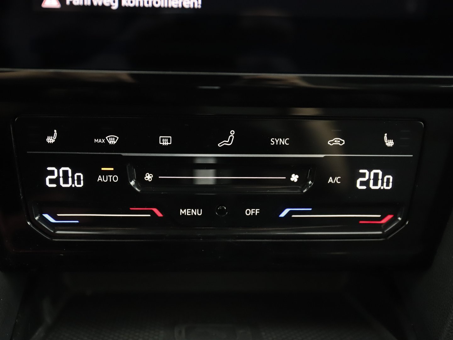 VW Passat Variant Business TDI SCR DSG | Bild 14 von 23