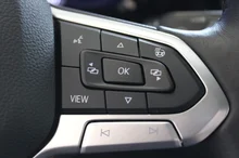 VW Golf Life TDI in DELFINGRAU METALLIC