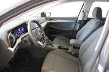VW Golf Life TDI in DELFINGRAU METALLIC