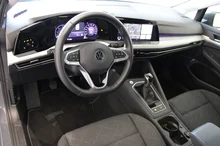 VW Golf Life TDI in DELFINGRAU METALLIC