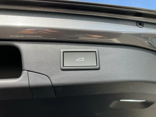 Bild eines VW Passat Variant Sport TDI 4MOTION DSG