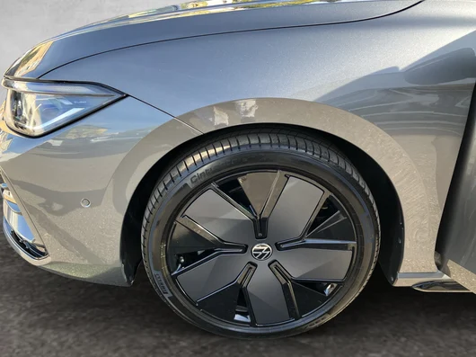 Bild eines VW Passat Variant Sport TDI 4MOTION DSG