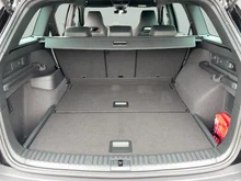 Škoda Kodiaq 4x4 Sportline TDI DSG in Black-Magic Perleffekt