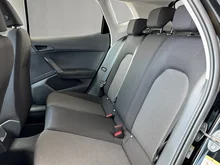 SEAT Arona Reference Edition 1.0 TSI in Nacht-Schwarz Metallic