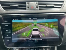Škoda Superb Combi iV SPORTLINE DSG in Black-Magic Perleffekt