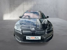 Škoda Superb Combi iV SPORTLINE DSG in Black-Magic Perleffekt