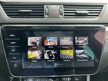 Škoda Superb Combi iV SPORTLINE DSG in Black-Magic Perleffekt