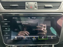 Škoda Superb Combi iV SPORTLINE DSG in Black-Magic Perleffekt